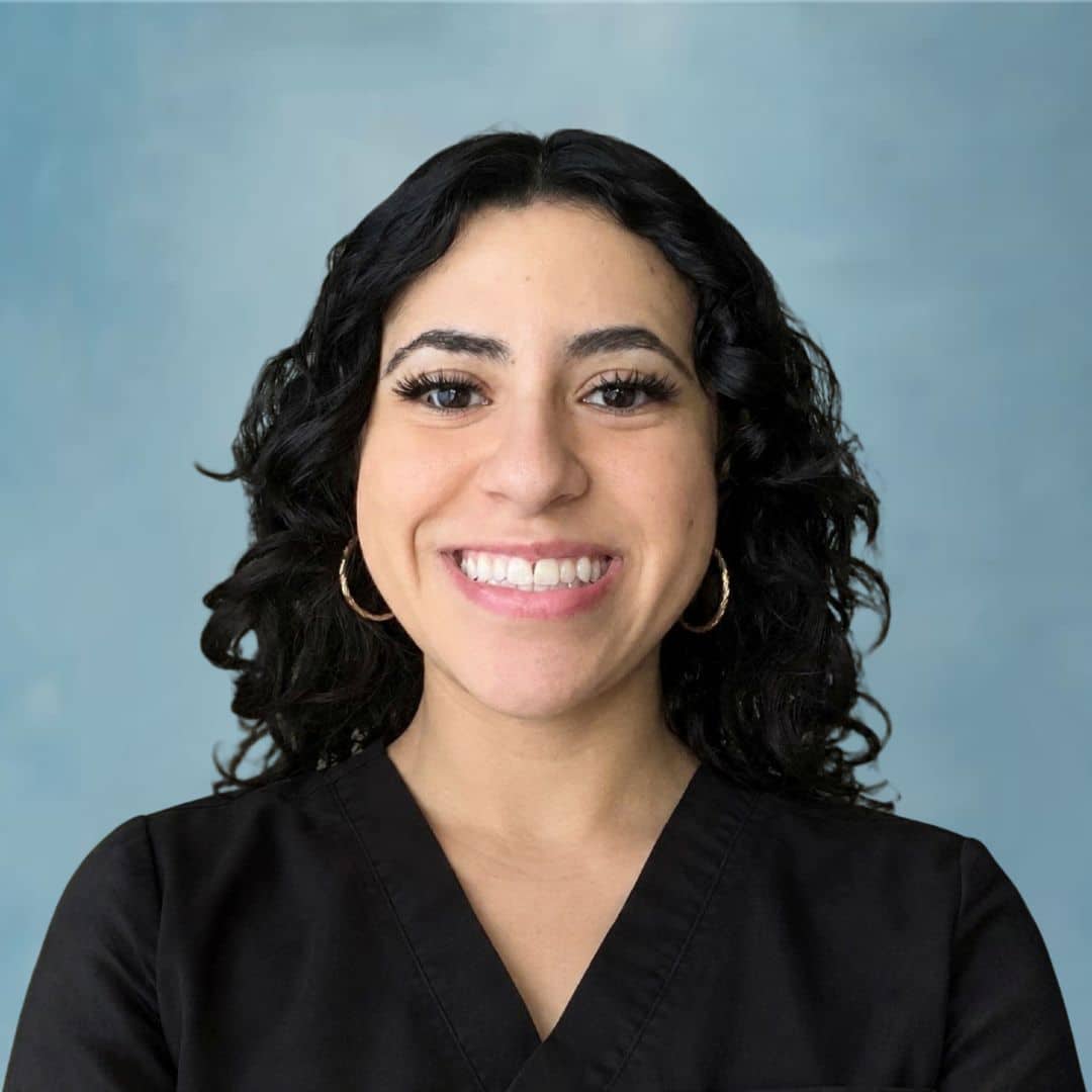 Claudia Villegas-Avalos Full Headshot